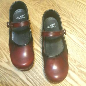 Dansko Marcelle Cabrio Clogs Size 39